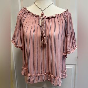American Eagle pink off the shoulder top size small